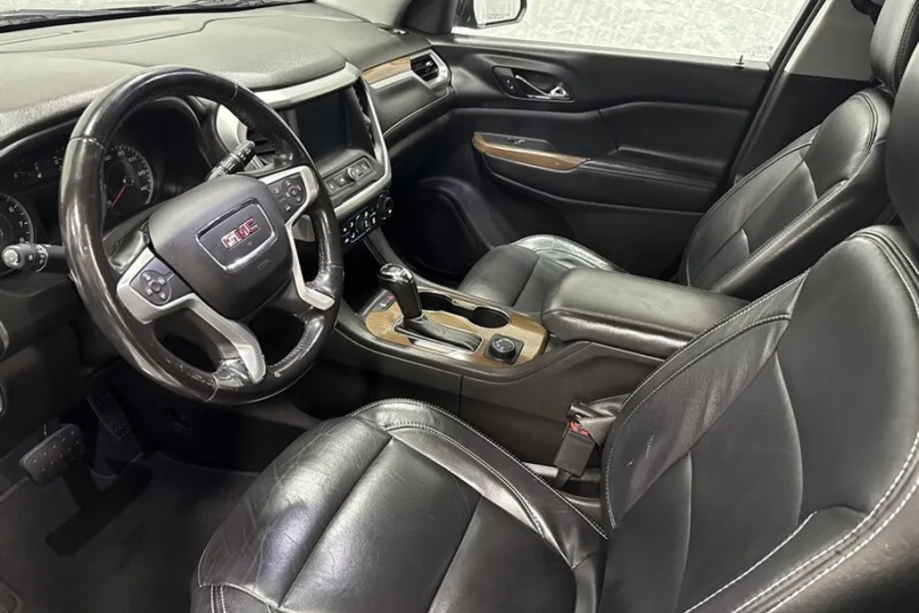 2018 Gmc Acadia SLE photo 1
