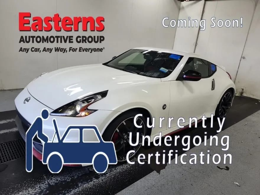 2020 Nissan 370Z Nismo photo 1