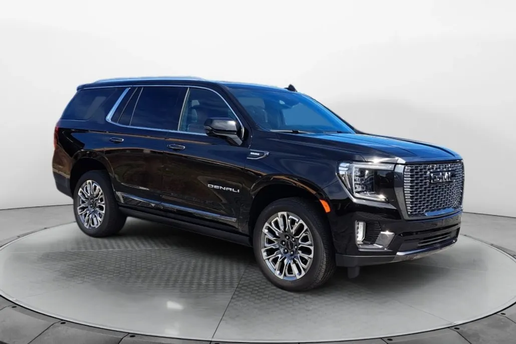 2024 Gmc Yukon Denali Ultimate photo 1
