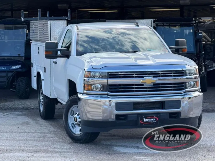 2018 Chevrolet Silverado 2500HD Work Truck photo 1