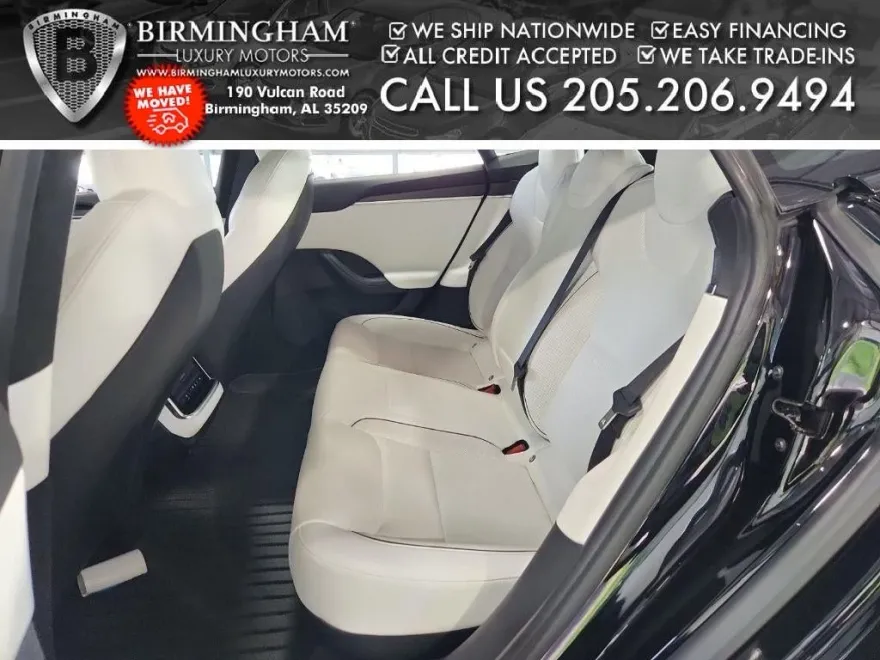 2022 Tesla Model S Plaid photo 1