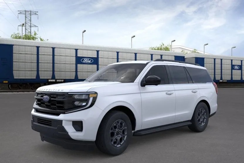 2025 Ford Expedition photo 1
