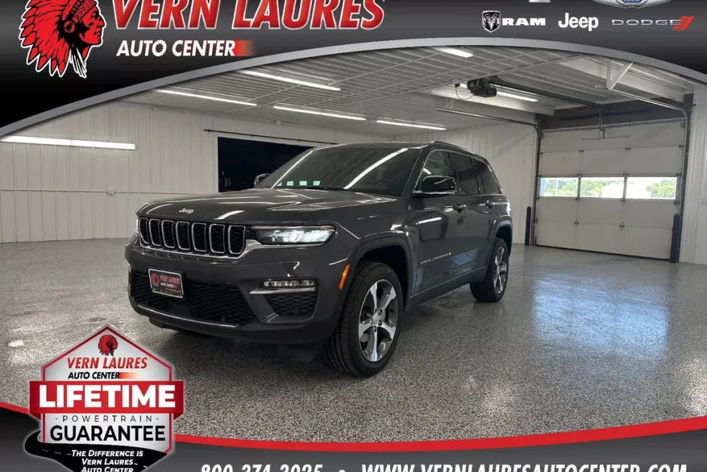 2025 Jeep Grand Cherokee Limited photo 1