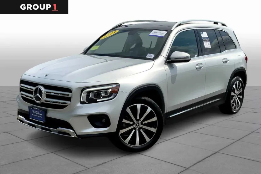 2023 Mercedes Benz GLB 250 4MATIC photo 1
