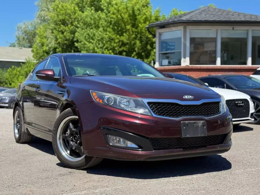 2013 Kia Optima EX photo 1
