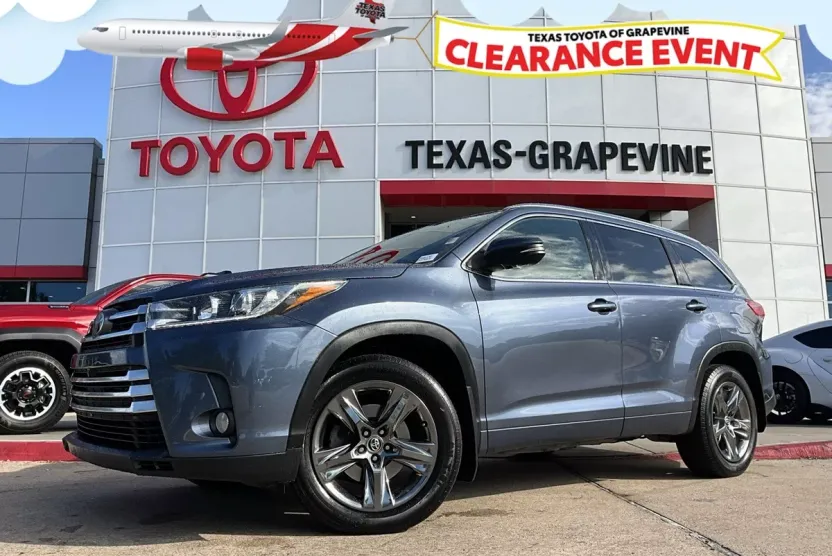 2017 Toyota Highlander Limited Platinum photo 1