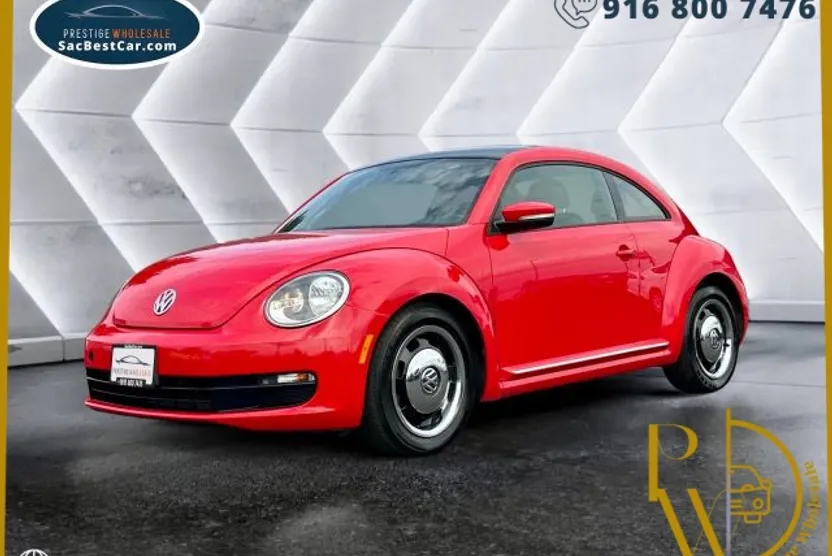 2012 Volkswagen Beetle 2.5L photo 1