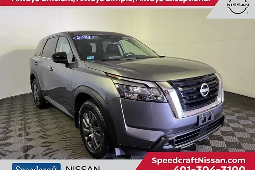 2024 Nissan Pathfinder S photo 1