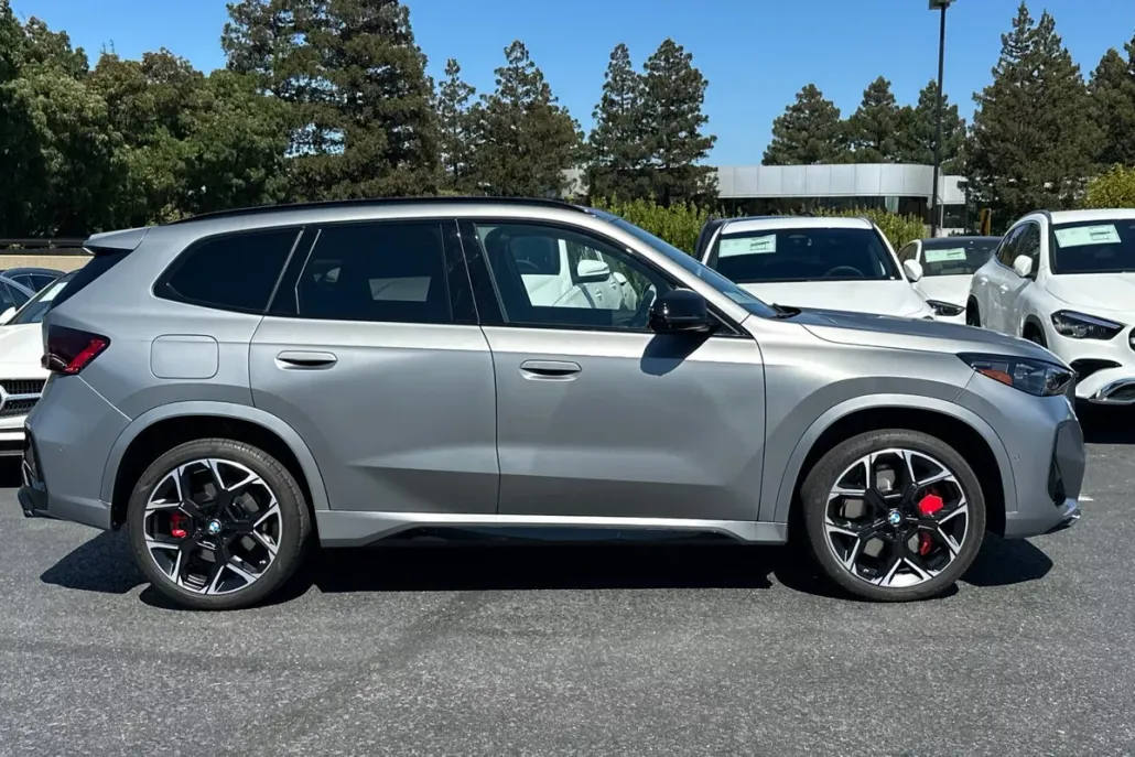 2024 Bmw X1 M35i photo 1