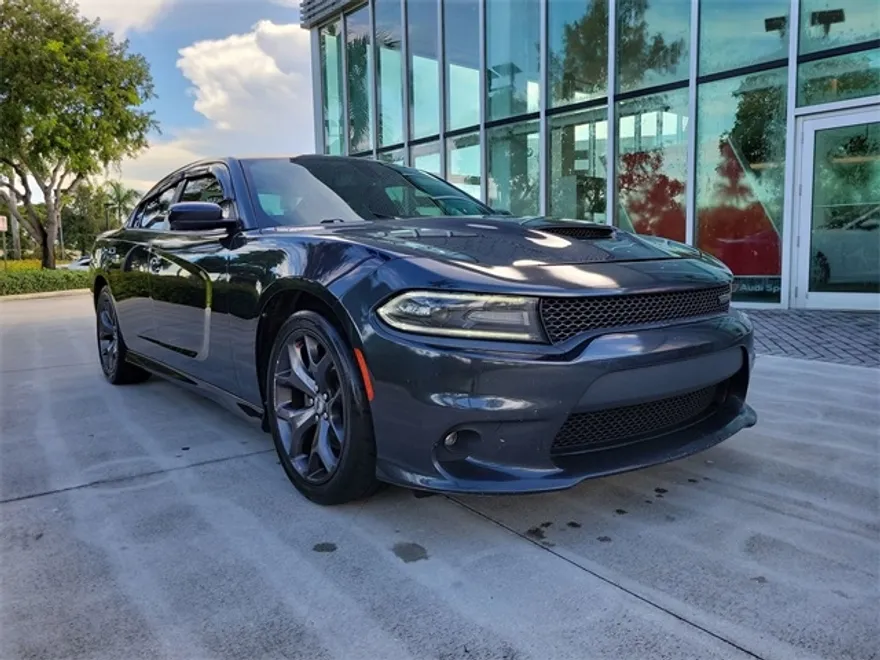 2019 Dodge Charger GT photo 1