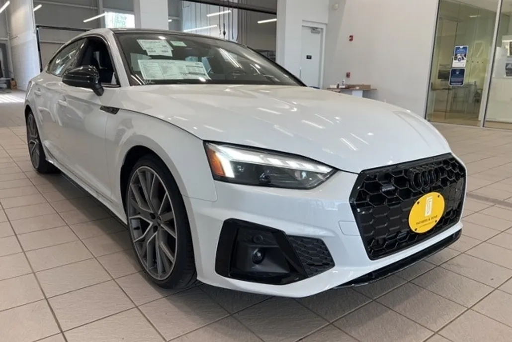 2025 Audi A5 45 S line Premium Plus photo 1