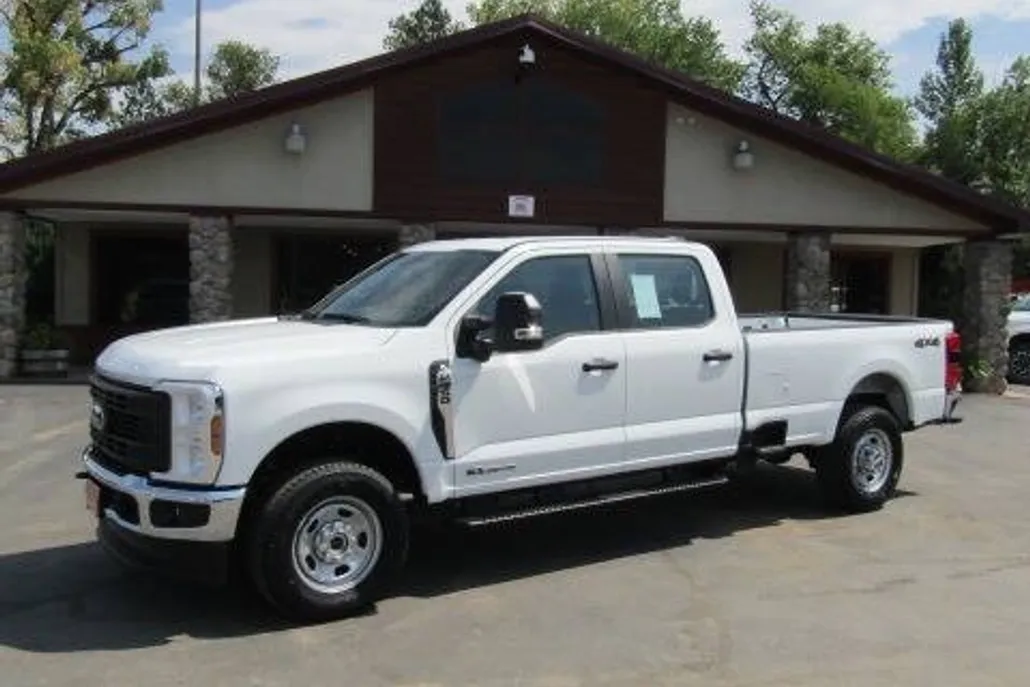 2024 Ford F-350 XL photo 1