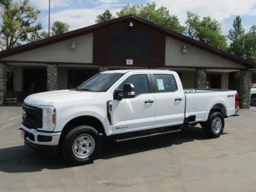 2024 Ford F-350 XL photo 1