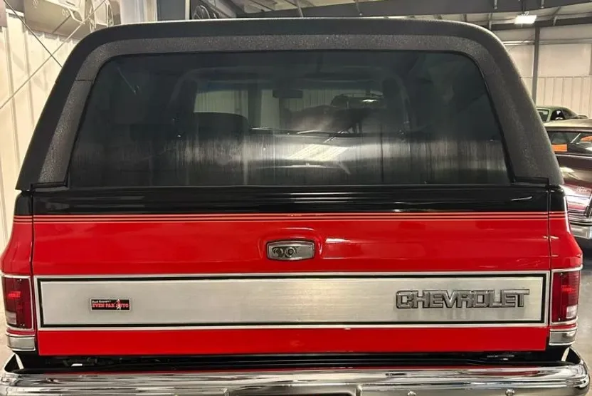 1985 Chevrolet Blazer photo 1