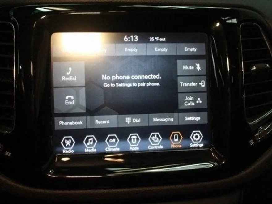 2021 Jeep Compass Limited photo 19