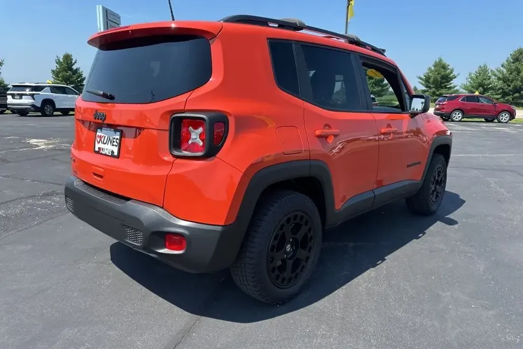 2021 Jeep Renegade Latitude photo 1