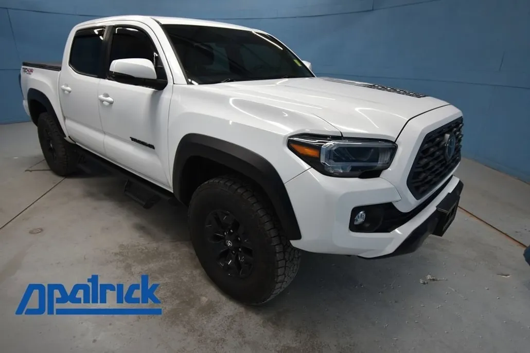 2023 Toyota Tacoma TRD Off-Road Double Cab photo 1