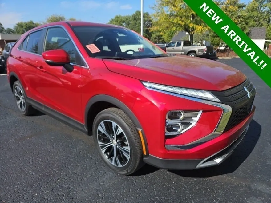 2022 Mitsubishi Eclipse Cross SE photo 1