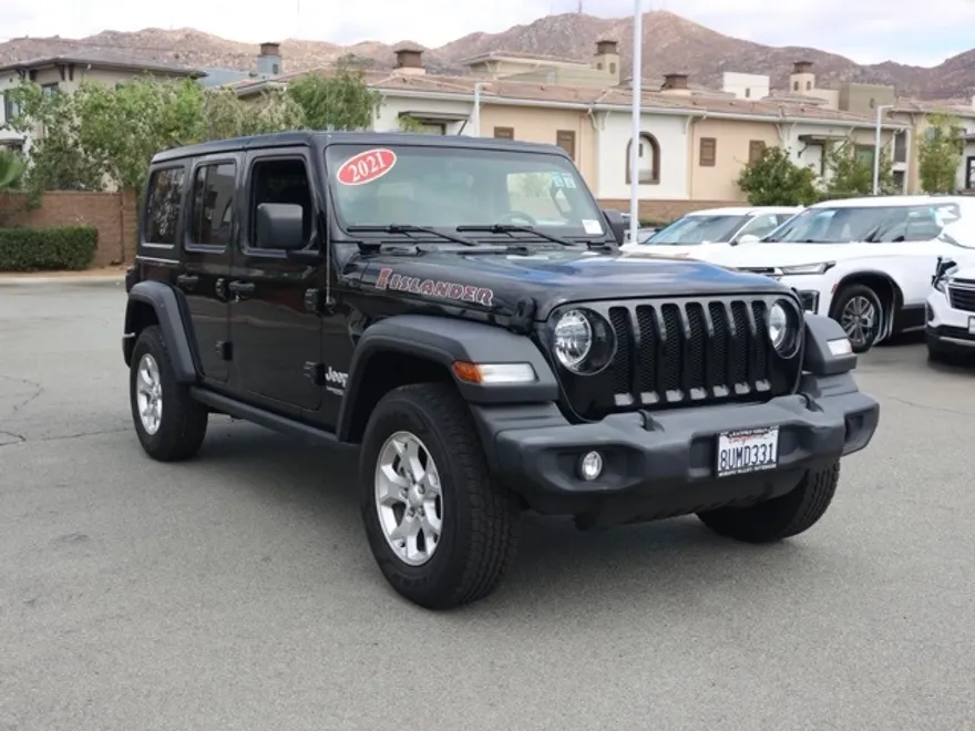 2021 Jeep Wrangler Unlimited Islander photo 1