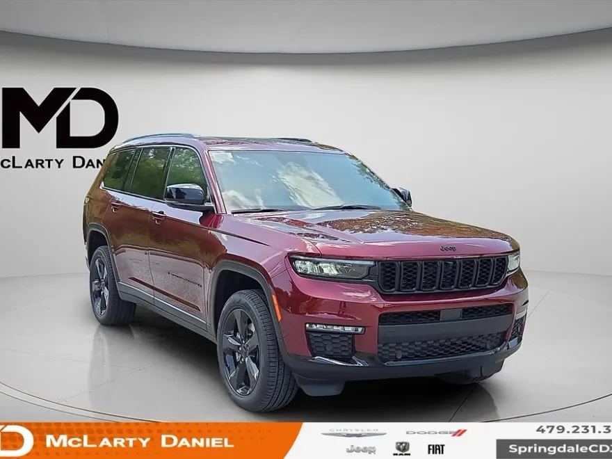 2025 Jeep Grand Cherokee Limited photo 1