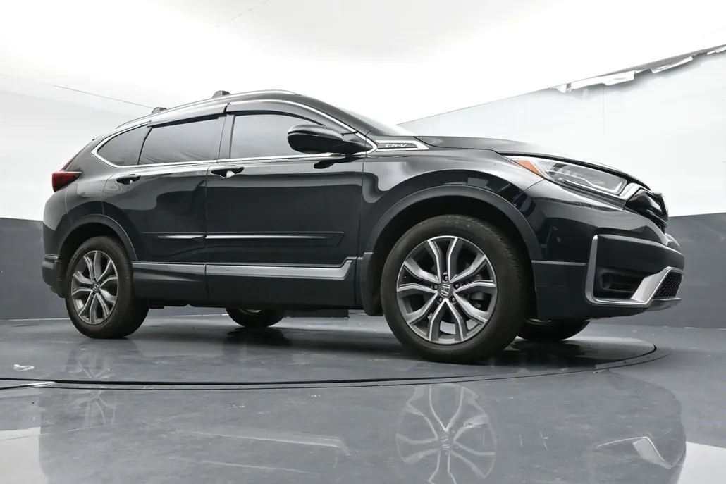 2022 Honda CR-V Touring photo 1