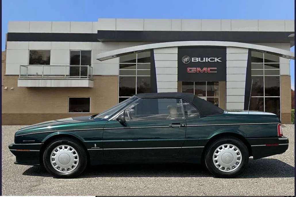 1993 Cadillac Allante photo 1
