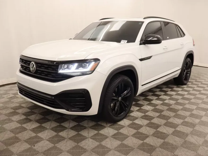 2023 Volkswagen Atlas Cross Sport V6 SEL R-Line photo 1