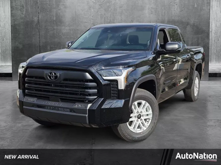 2025 Toyota Tundra SR5 photo 1