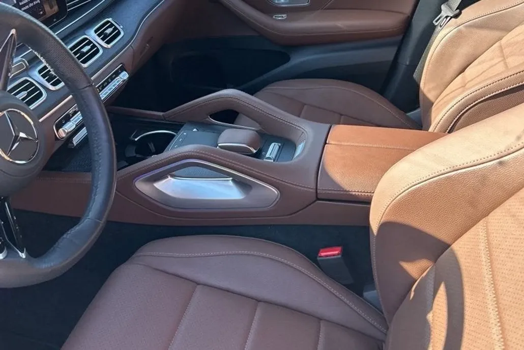 2024 Mercedes Benz GLS 450 4MATIC AMG photo 1