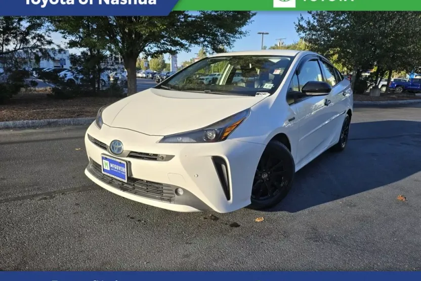 2022 Toyota Prius photo 1