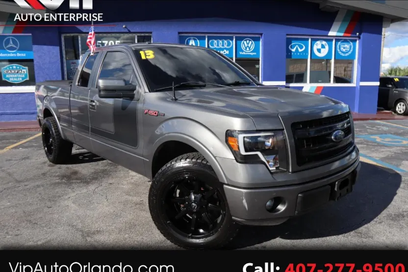2013 Ford F-150 Lariat photo 1