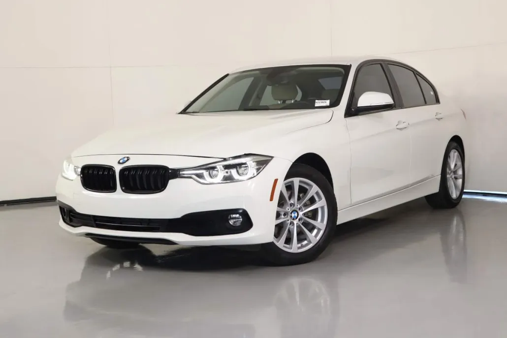 2018 Bmw 320i Sedan photo 1