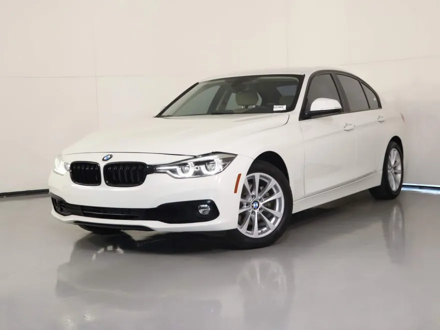 2018 Bmw 320i Sedan photo 1