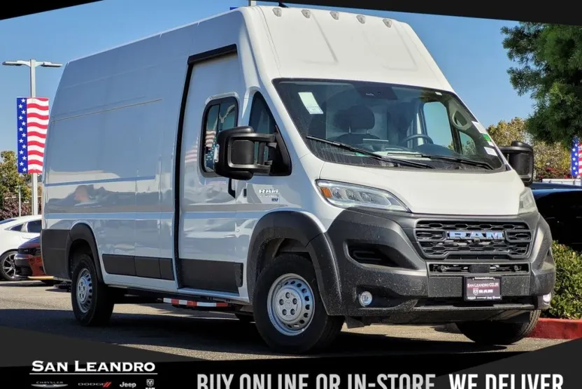 2024 Ram 3500 photo 1