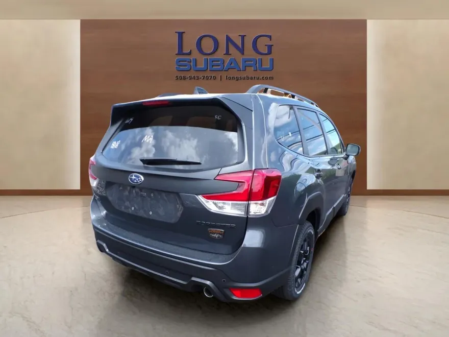 2025 Subaru Forester Wilderness photo 1