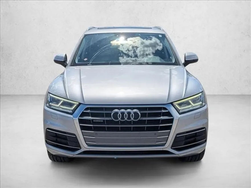2018 Audi Q5 Premium Plus photo 1