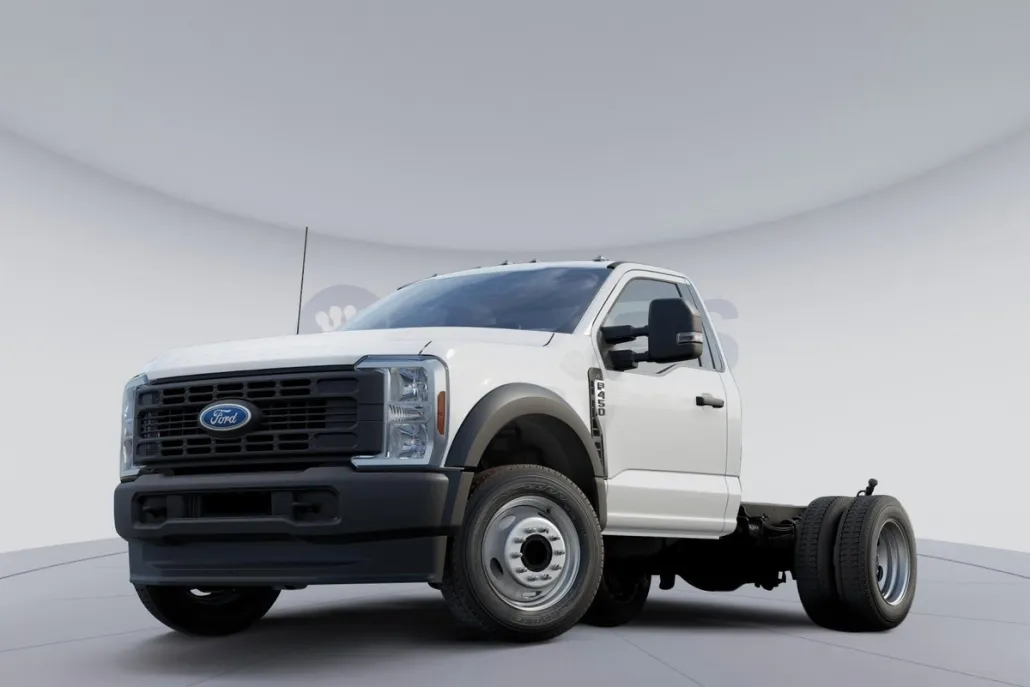 2025 Ford F-450 photo 1