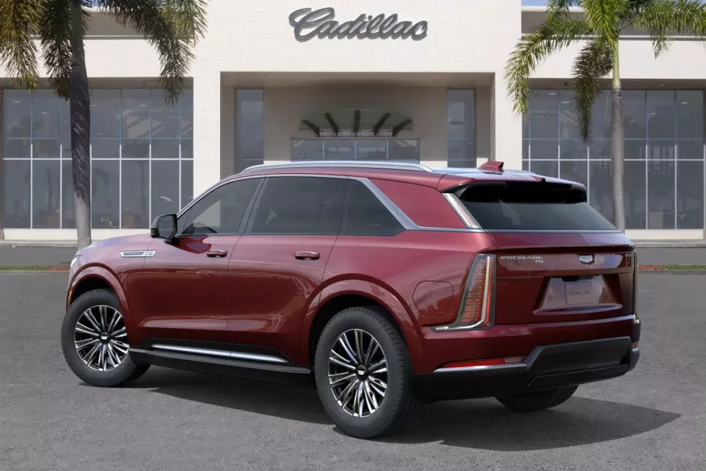 2026 Cadillac Escalade IQ Luxury photo 1