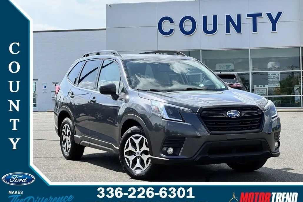 2022 Subaru Forester Premium photo 1