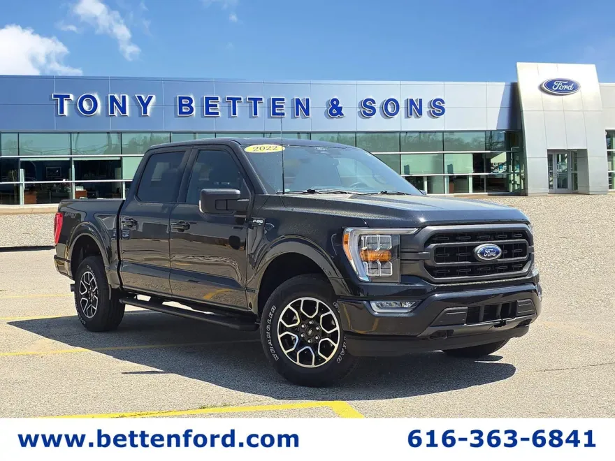 2022 Ford F-150 XLT photo 1