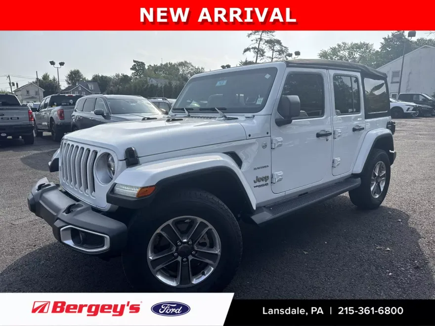 2022 Jeep Wrangler Unlimited Sahara photo 1