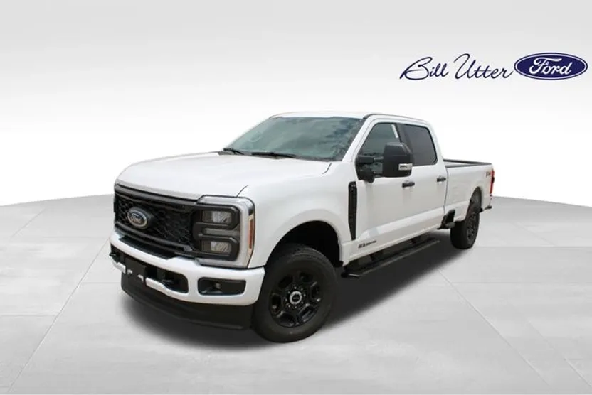 2025 Ford F-250 photo 1