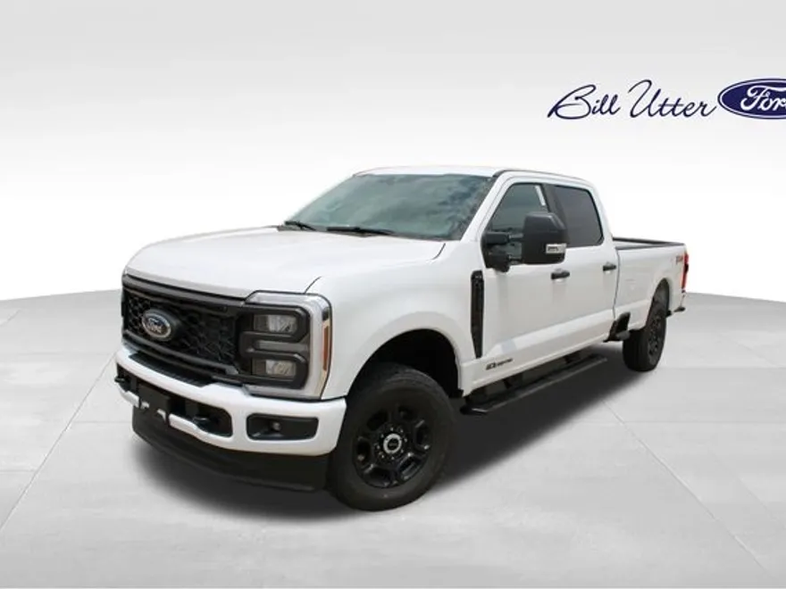 2025 Ford F-250 photo 1