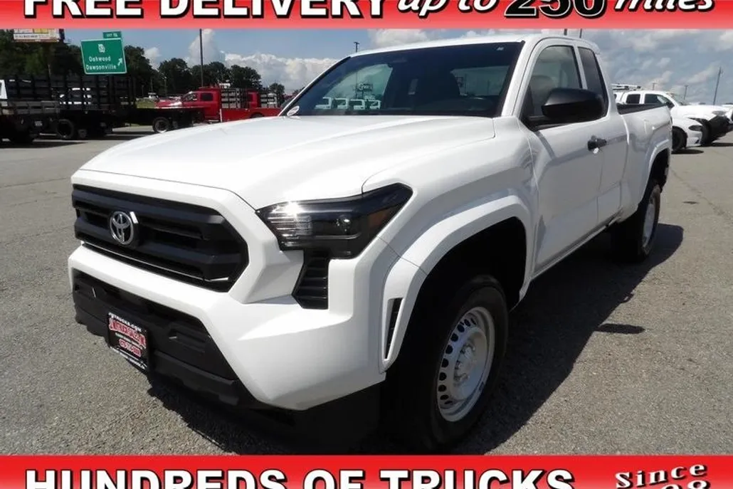 2024 Toyota Tacoma SR Access Cab photo 1