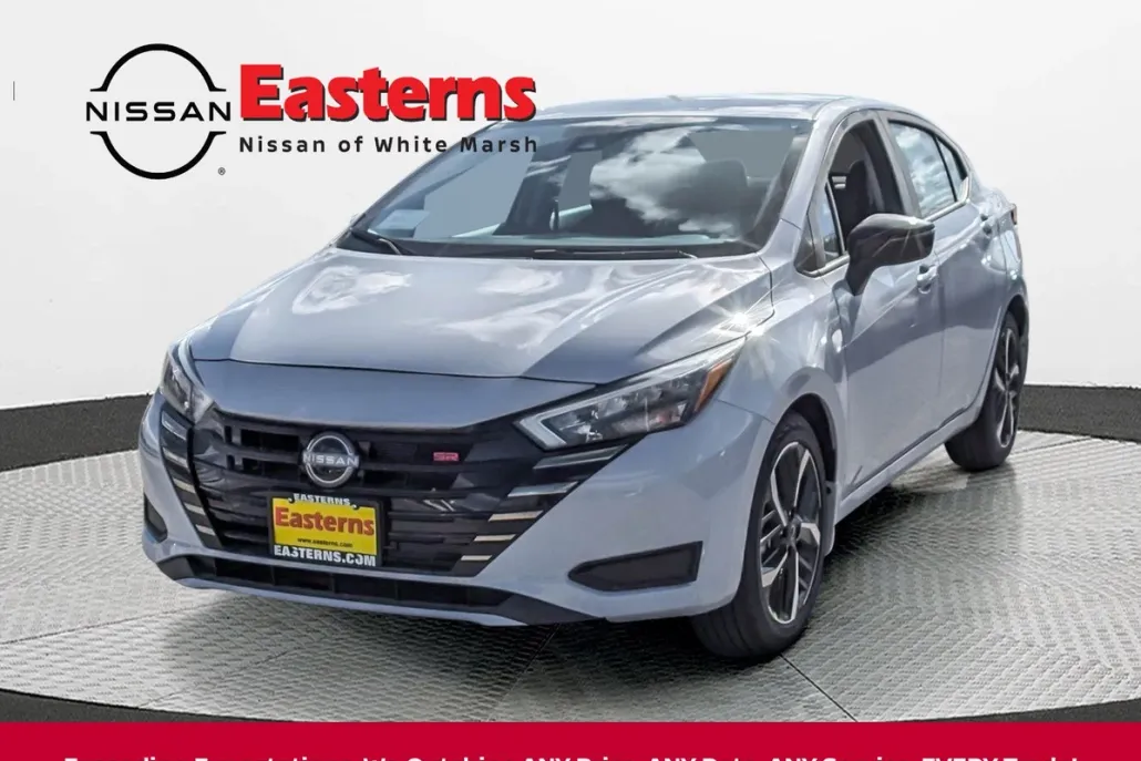 2025 Nissan Versa Sedan SR photo 1