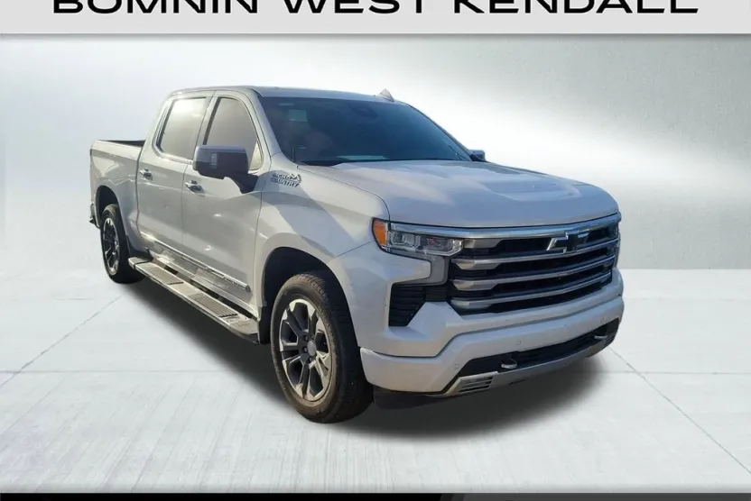 2023 Chevrolet Silverado 1500 High Country photo 1