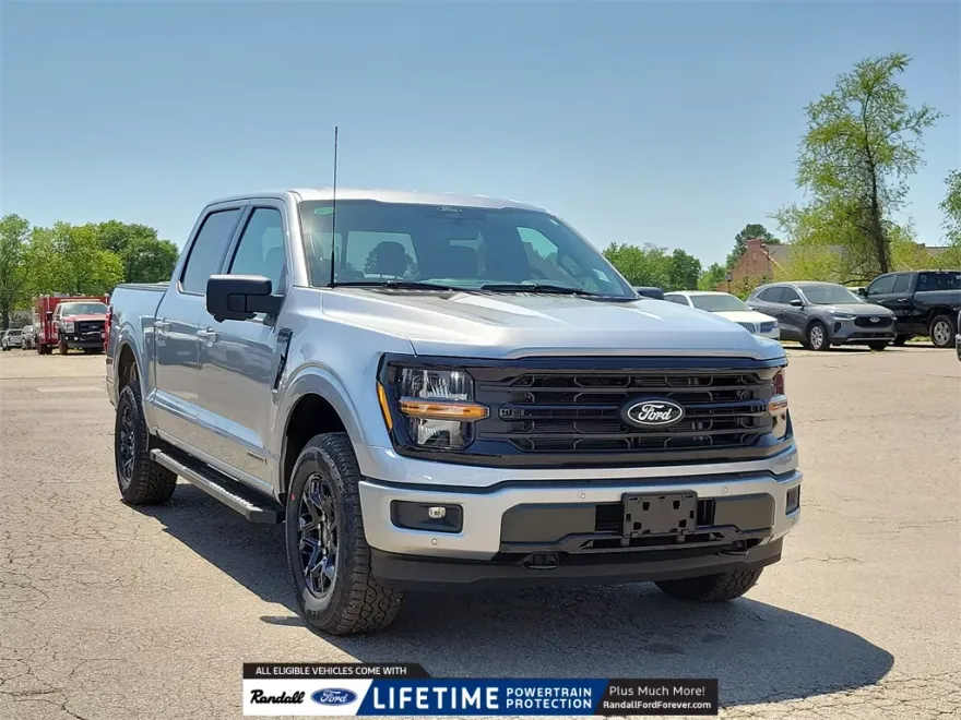 2025 Ford F-150 XLT photo 1