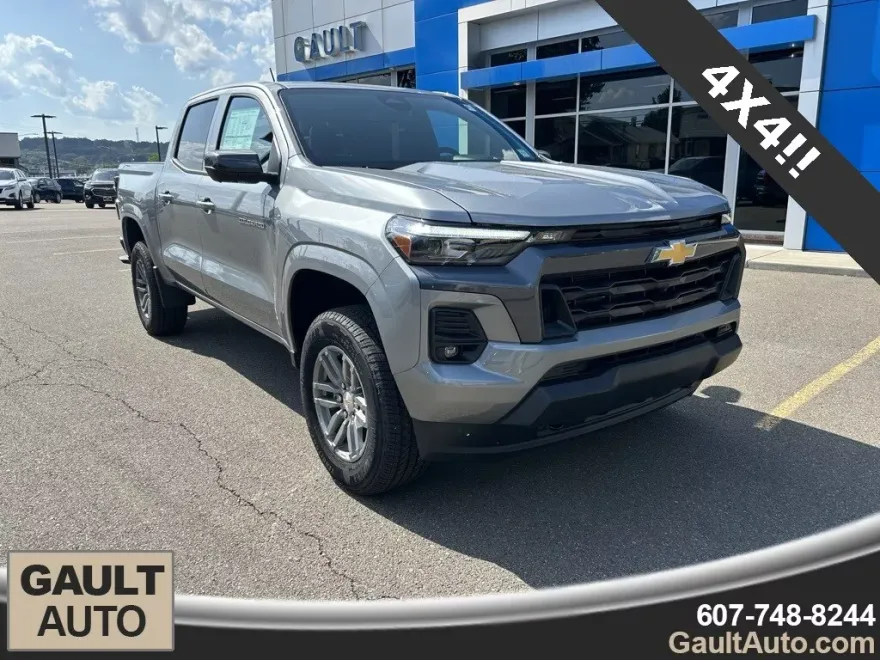 2025 Chevrolet Colorado Work Truck LT photo 1