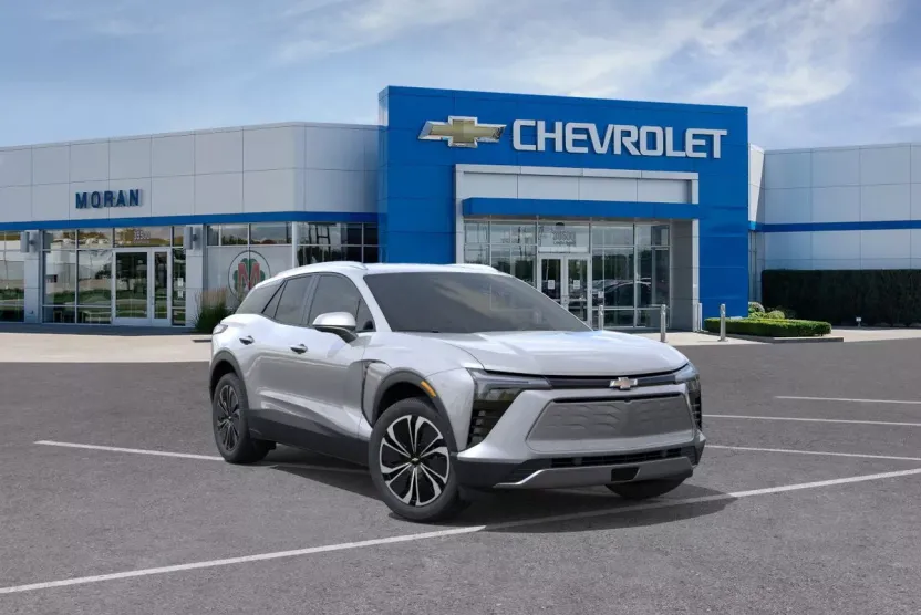 2026 Chevrolet Blazer EV photo 1