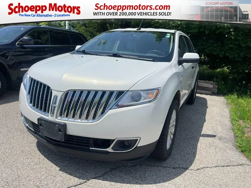 2013 Lincoln MKX Base photo 1